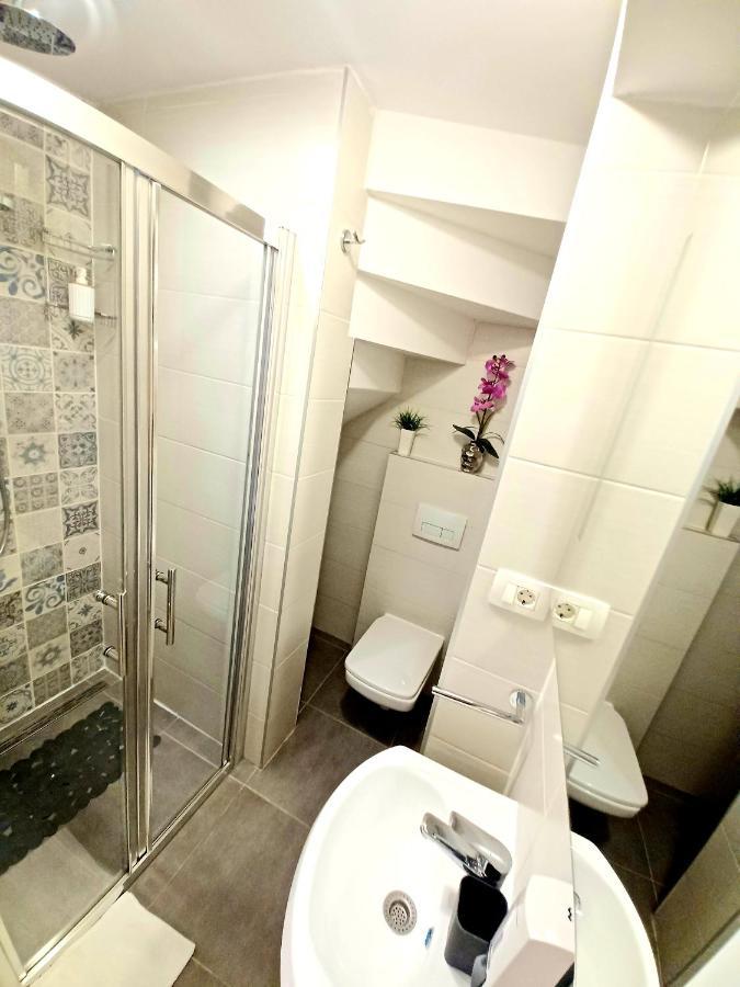Studio Apartmani Pomalo/ Take It Easy سبليت المظهر الخارجي الصورة