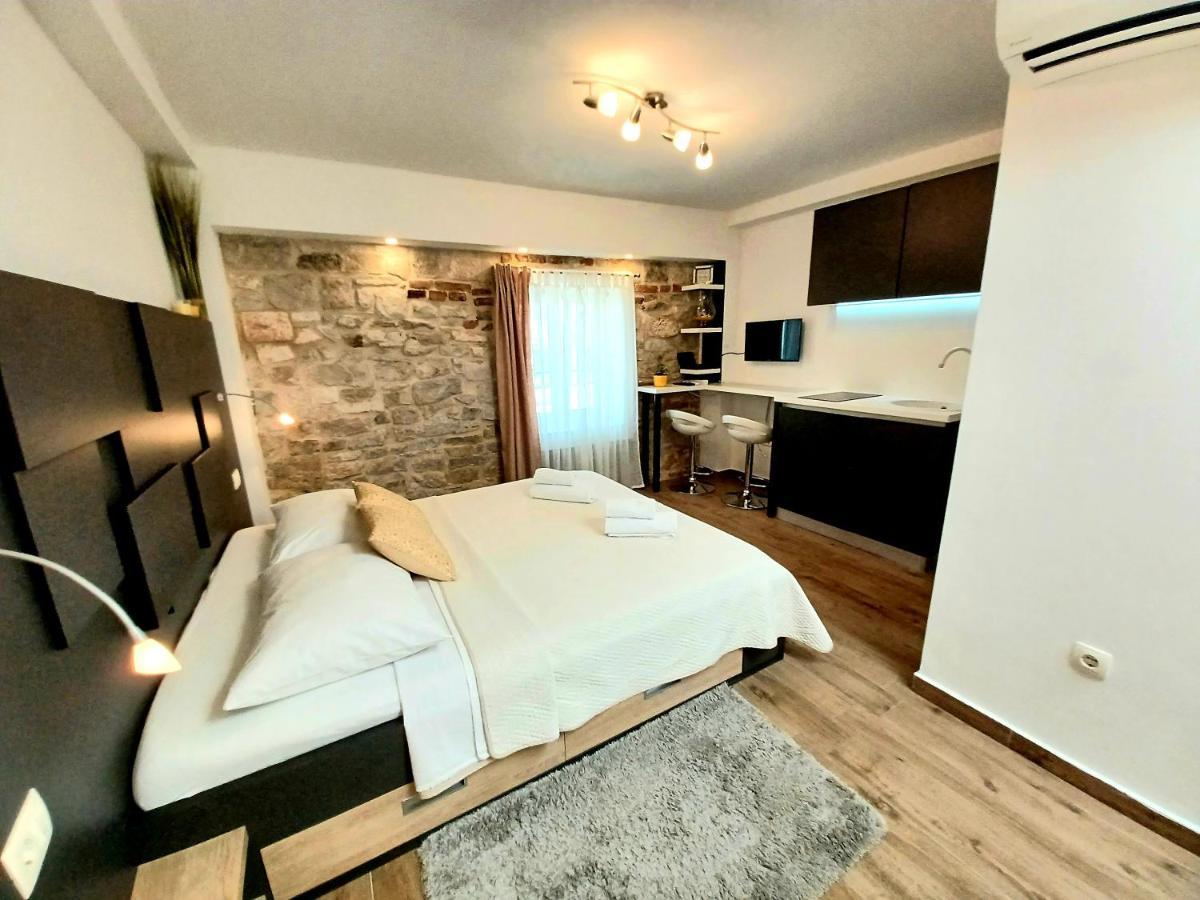 Studio Apartmani Pomalo/ Take It Easy سبليت المظهر الخارجي الصورة